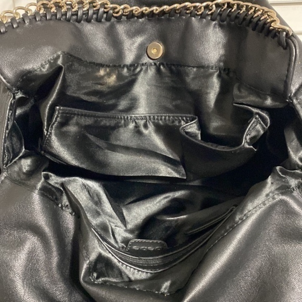 Bebe Sarah Satchel Black Quilted w/ Chain Accent! - Picture 9 of 11